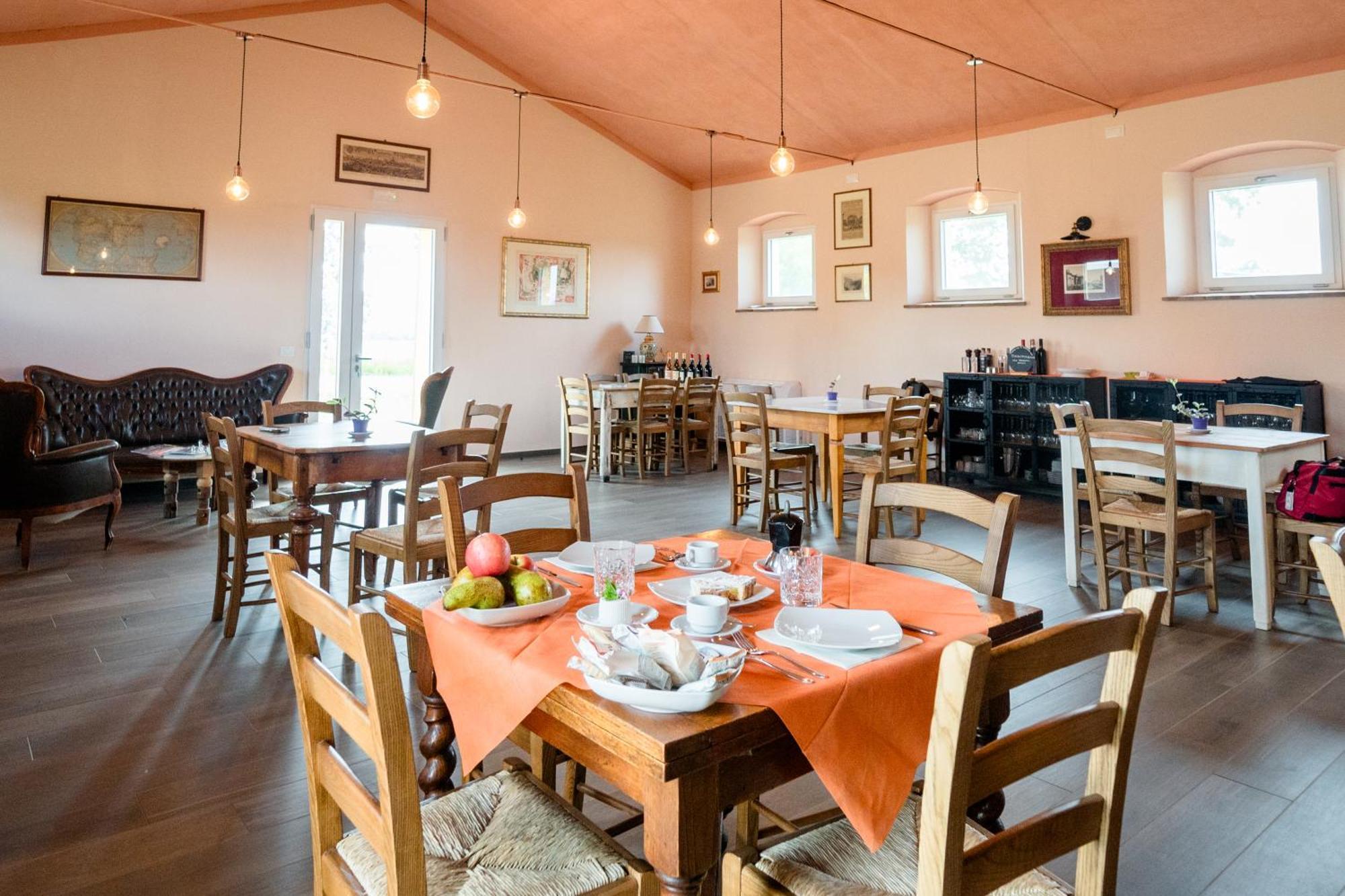 אלברזה Agriturismo Bio Podere 109 - Wine&Food מראה חיצוני תמונה